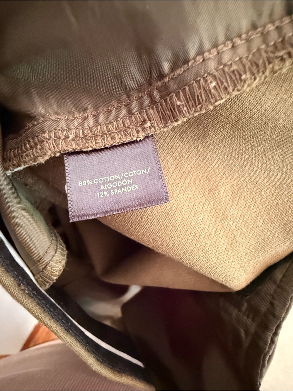 Ann Taylor Women’s Olive Brown-Green Straight Petite Devin Fit Mid-Rise - Picture 5 of 5